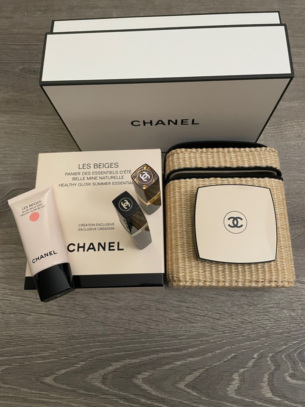Chanel Les Beiges Makeup Set